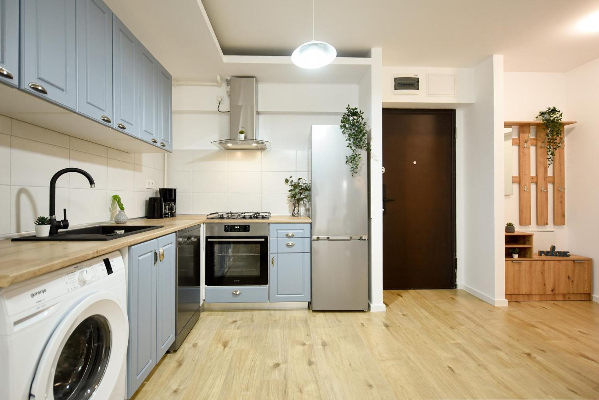 Perfect Stay: Urban Heaven In Aviatiei Business Area Bucharest Room photo
